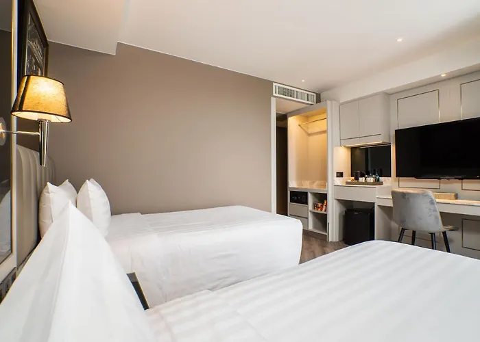 Quartier By Montraj Sukhumvit 4*