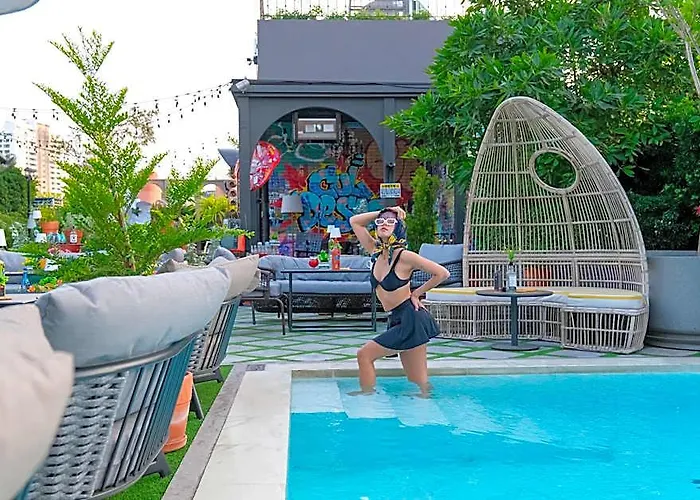 Quartier By Montraj Sukhumvit Hotel 4*