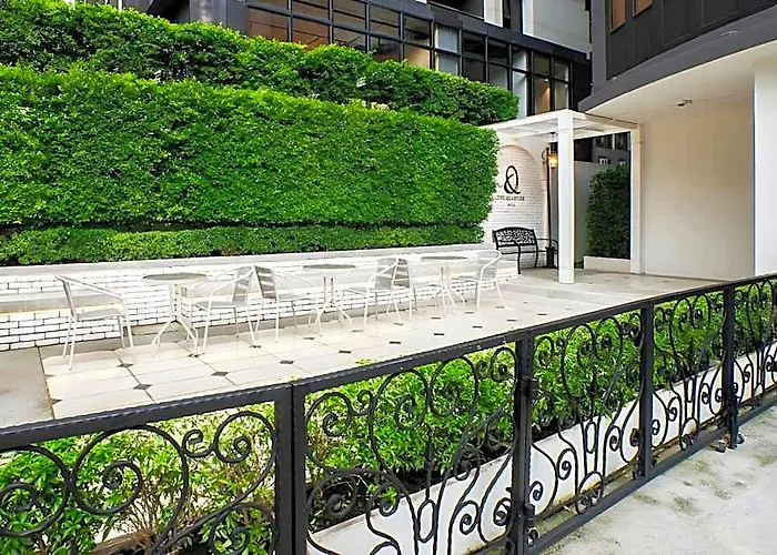 Hotel Quartier By Montraj Sukhumvit 4*